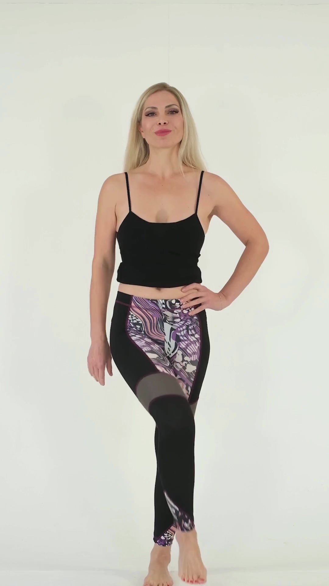 BoldMesh Sculpt Yoga Leggings – Black & Violet Pattern (Breathable Fit)